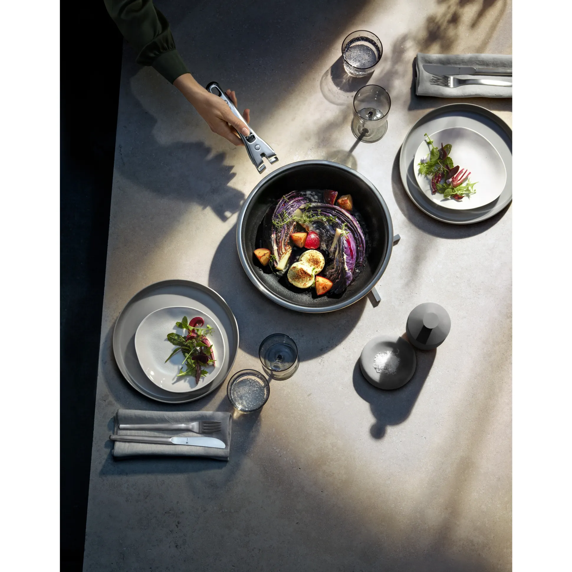 Click&Serve Bratpfanne mit Antihaftversiegelung, 24 cm